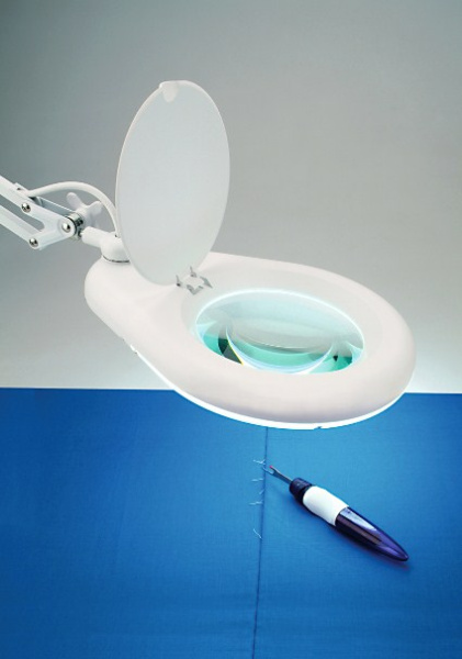 Светильник - лупа с приспособлением для крепления 12 см Prym 610713 - фото и цены в Минске