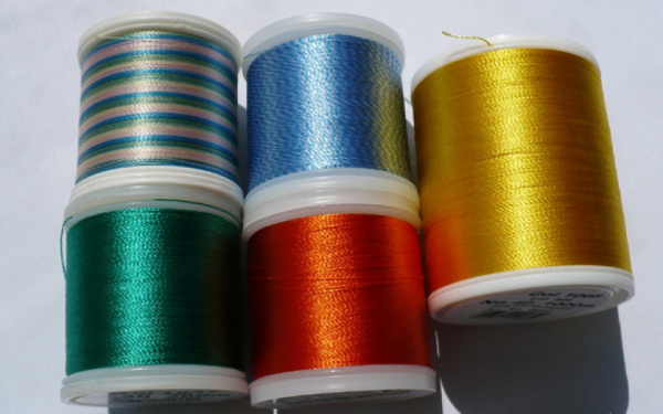 Нитки вышивальные Madeira Rayon №40 (200м) - фото и цены в Минске